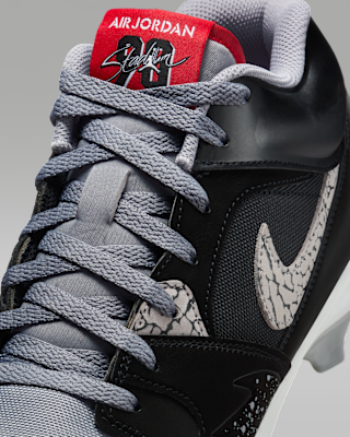 Jordan Stadium 90 Low TD Football Cleats. Nike.com